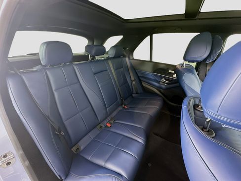 Certified 2025 Mercedes-Benz GLE 450e 4MATIC image 35