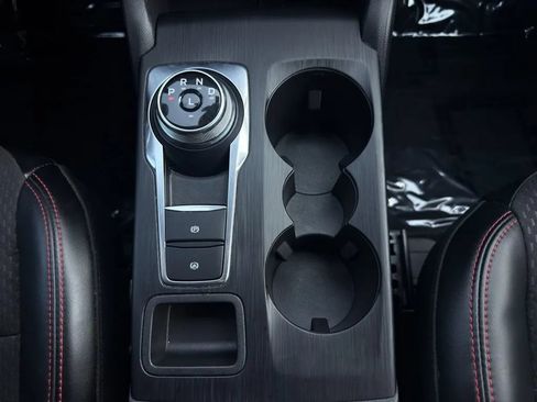 Used 2024 Ford Escape ST-Line w/ Tech Pack #1 FWD image 17