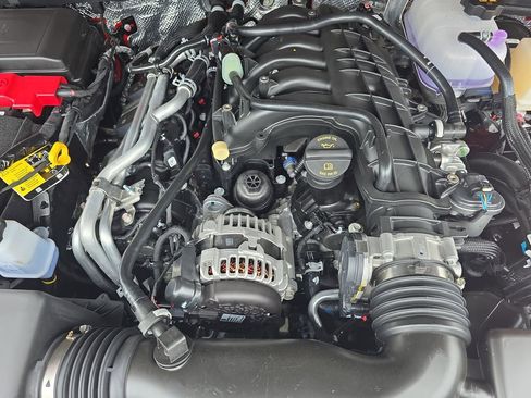 New 2025 Jeep Gladiator Sport image 29