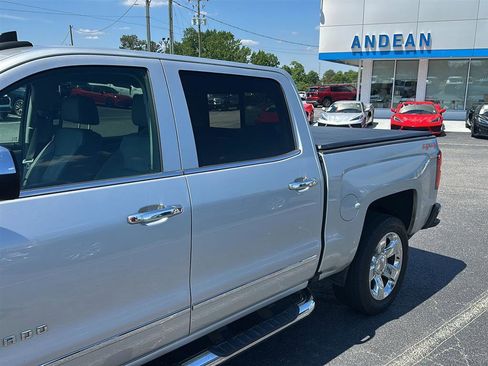 Used 2016 Chevrolet Silverado 1500 LTZ w/ Sport Package AWD/4WD image 8
