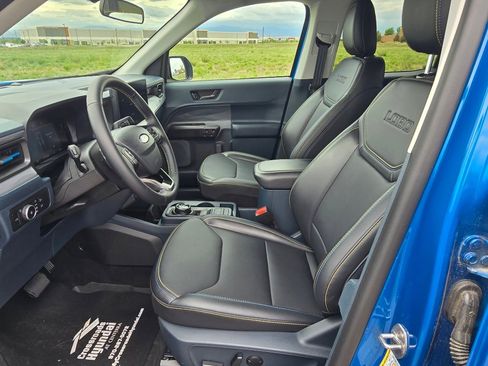 Used 2025 Ford Maverick Lobo AWD/4WD image 13