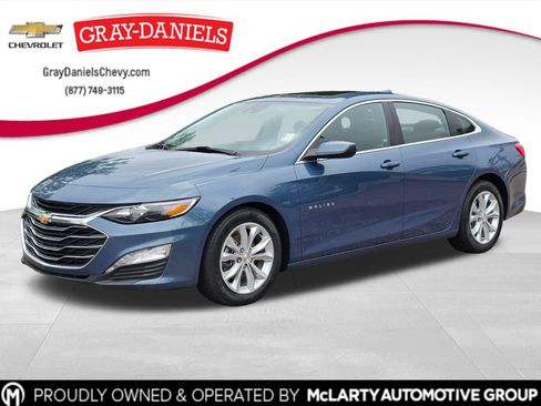 Used 2024 Chevrolet Malibu LT FWD image 1