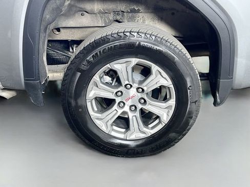 Used 2025 GMC Sierra 1500 SLT image 37