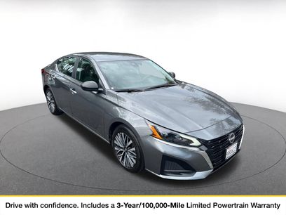 Used 2025 Nissan Altima 2.5 SV
