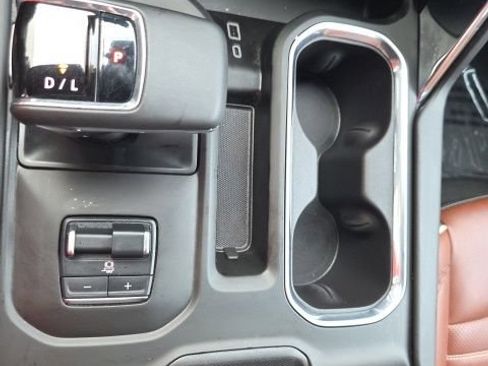 Used 2025 GMC Sierra 1500 Denali Ultimate AWD/4WD image 44