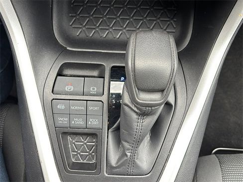 Used 2024 Toyota RAV4 LE image 25