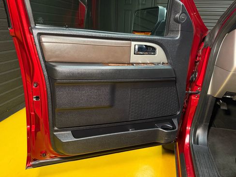 Used 2016 Ford Expedition EL King Ranch image 35