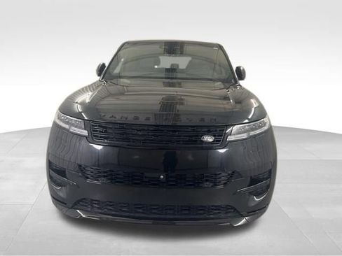 Used 2024 Land Rover Range Rover Sport Dynamic SE image 2