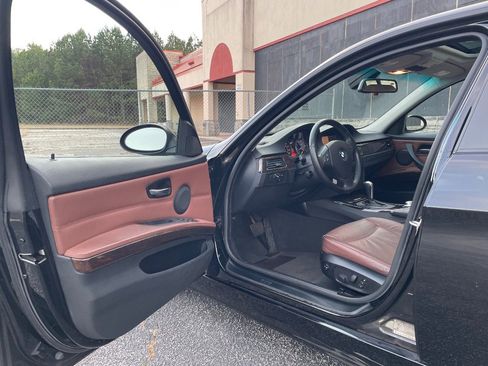 Used 2006 BMW 325i Sedan image 13