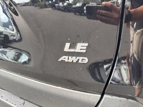 Used 2025 Toyota RAV4 LE AWD/4WD image 10