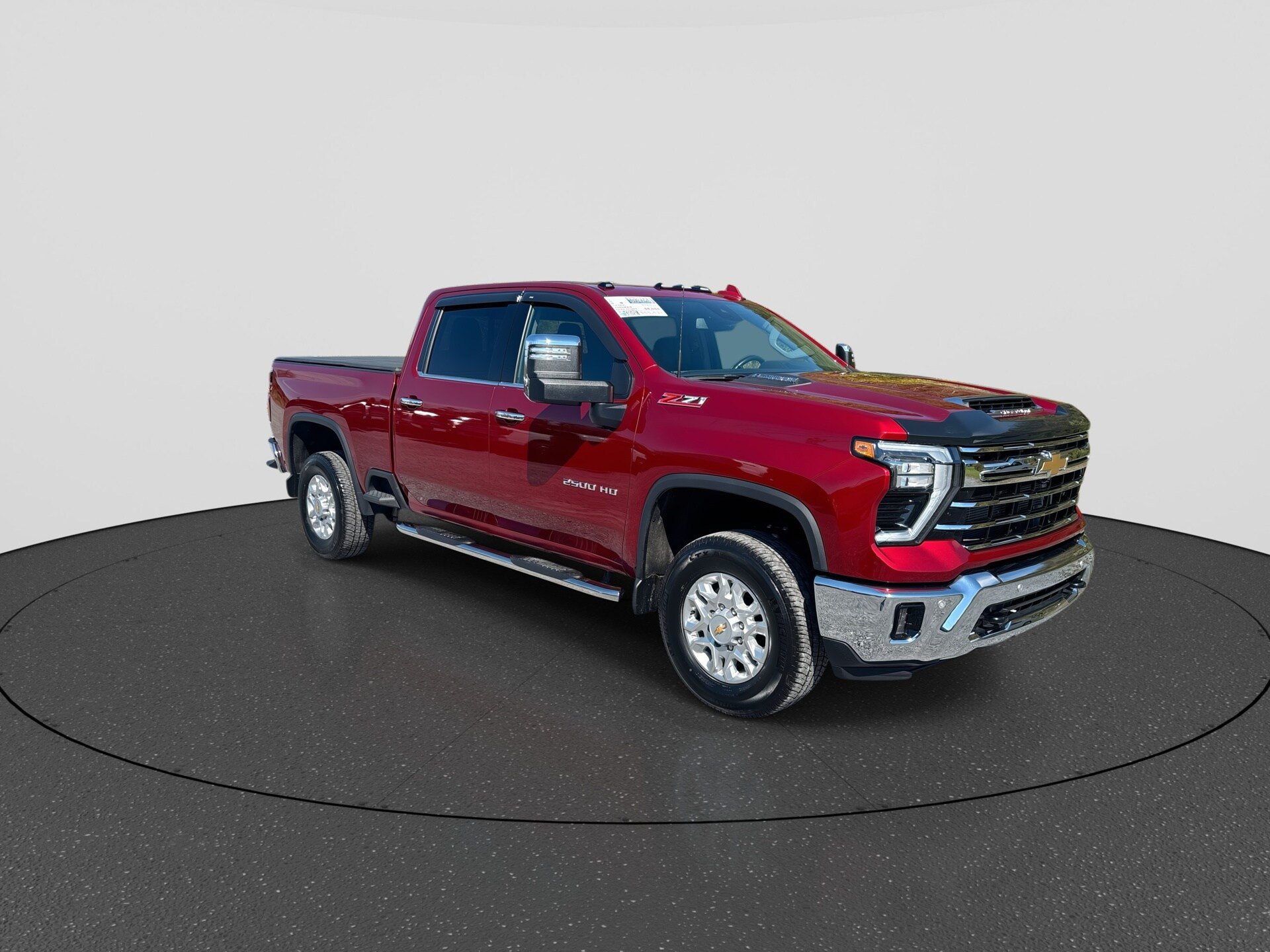 Used 2025 Chevrolet Silverado 2500 LTZ w/ LTZ Convenience Package AWD/4WD image 2