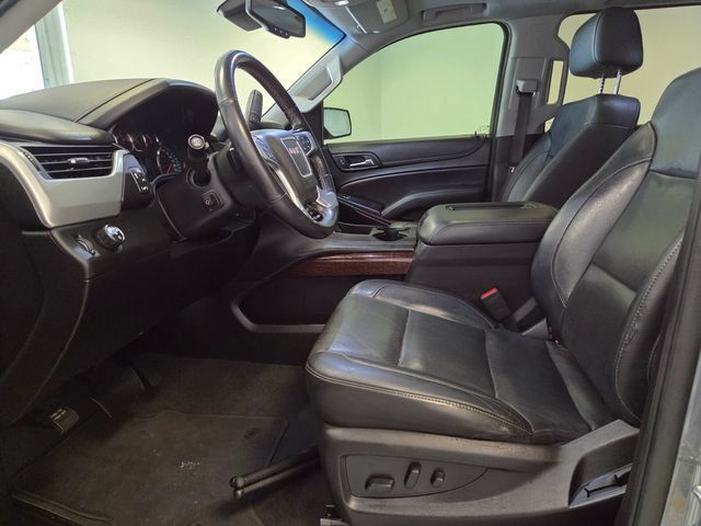 Used 2019 GMC Yukon XL SLT w/ Open Road Package RWD image 9