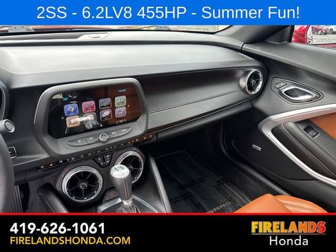 Used 2017 Chevrolet Camaro SS RWD image 21