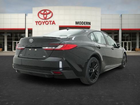 New 2026 Toyota Camry SE image 20