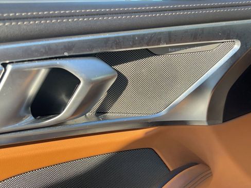 Used 2023 BMW M850i xDrive Convertible image 21