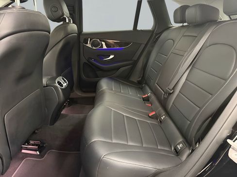 Used 2021 Mercedes-Benz GLC 300 image 13
