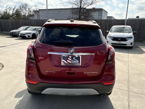 Used 2018 Buick Encore Preferred image 5
