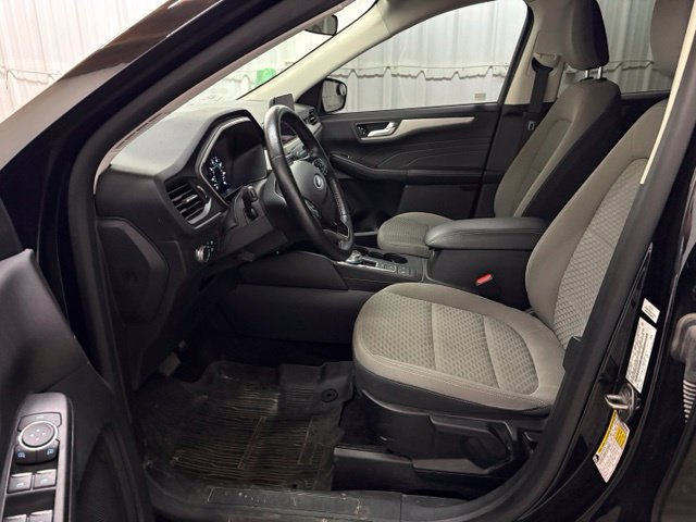 Used 2021 Ford Escape SE w/ Cold Weather Package FWD image 27