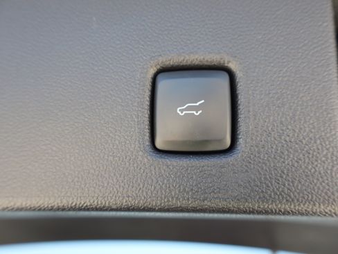 Used 2024 Ford Escape ST-Line w/ Tech Pack #1 AWD/4WD image 25
