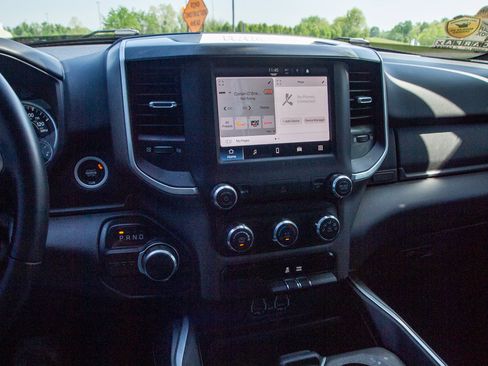 Used 2022 RAM 1500 Big Horn RWD image 16