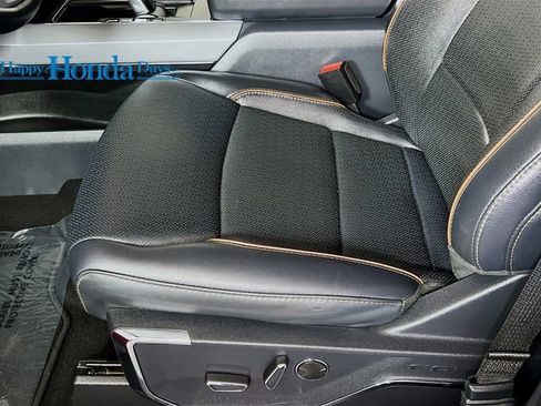 Used 2024 Ford F150 Lariat w/ Equipment Group 502A High image 26