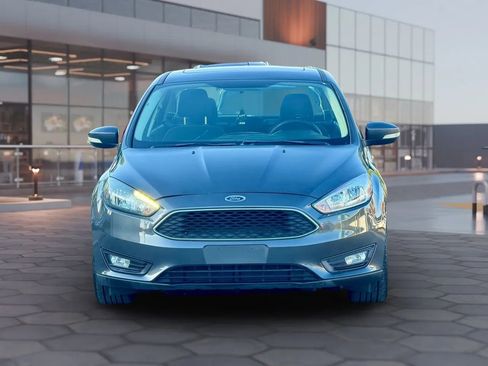 Used 2017 Ford Focus SEL w/ Interior Protection Package FWD image 3