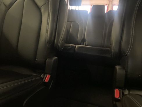 New 2026 Chrysler Pacifica Select w/ S Appearance Package FWD image 42