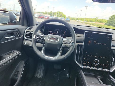 New 2025 GMC Acadia Elevation image 9