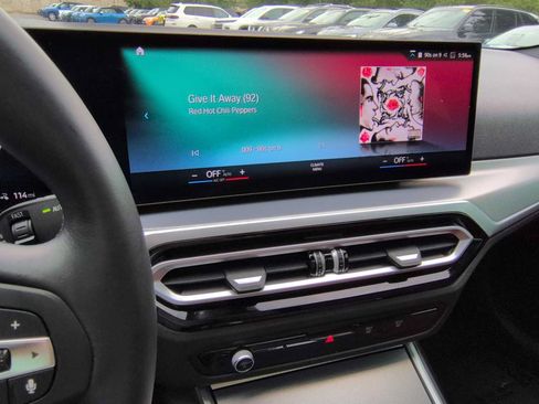 Used 2023 BMW i4 eDrive35 w/ Premium Package RWD image 30