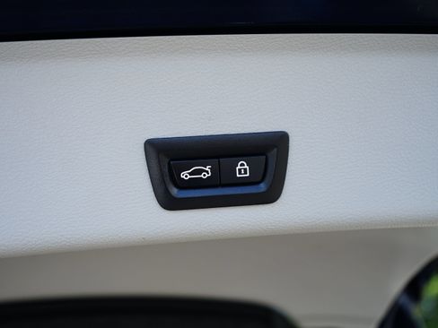 Used 2015 BMW X4 xDrive28i AWD/4WD image 11