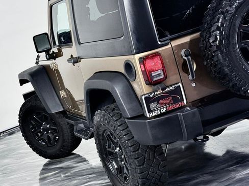 Used 2015 Jeep Wrangler Sport AWD/4WD image 13
