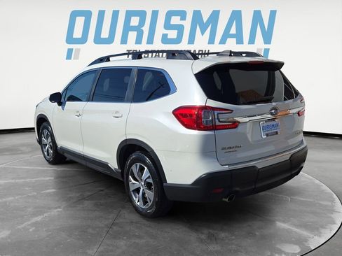 Certified 2023 Subaru Ascent Premium w/ Convenience Package image 4