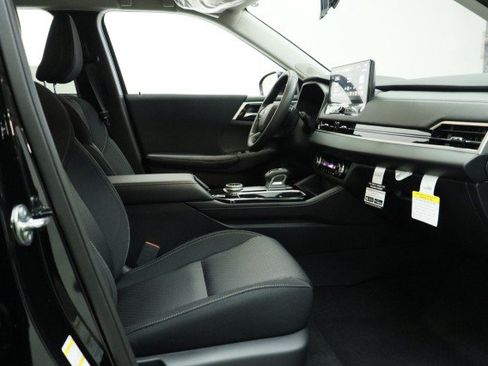 New 2026 Mitsubishi Outlander ES FWD image 17