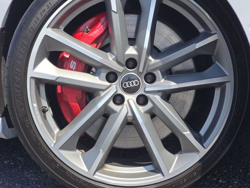 Used 2021 Audi S6 Prestige w/ Prestige Package AWD/4WD image 15