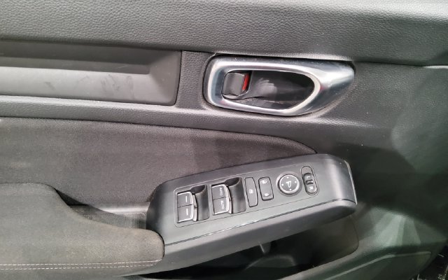 Certified 2024 Honda Civic LX image 30