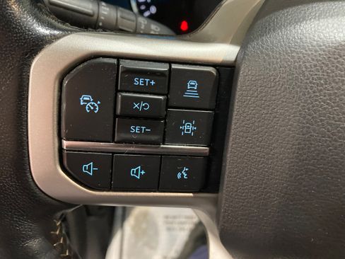 Used 2022 Ford Expedition Max XLT image 28