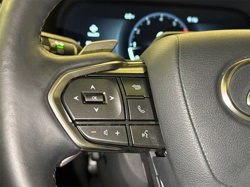 Used 2024 Lexus GX 550 image 31