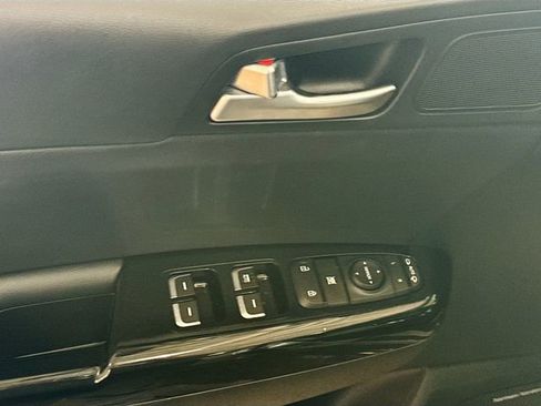 Used 2020 Kia Sportage SX AWD/4WD image 19
