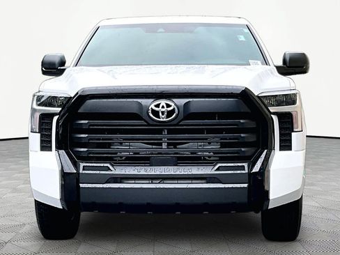 Certified 2025 Toyota Tundra SR w/ SR Tow Package AWD/4WD image 4