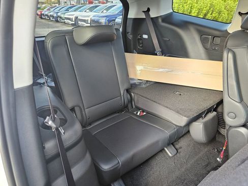 New 2026 Hyundai Ioniq 9 Limited image 13