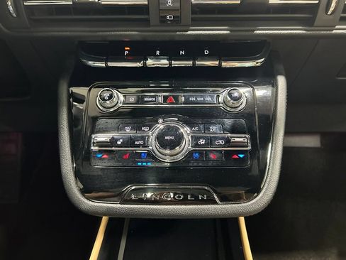 Certified 2022 Lincoln Corsair Reserve w/ Equipment Group 201A AWD/4WD image 22