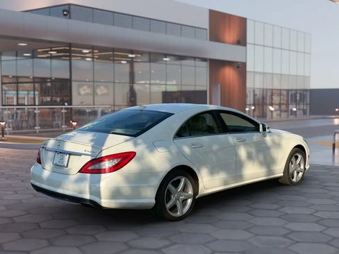 Used 2014 Mercedes-Benz CLS 550 4MATIC image 6