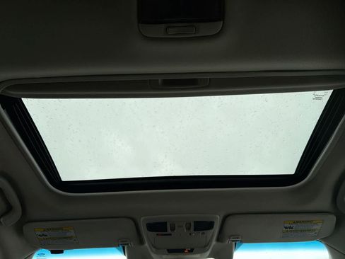 Used 2018 Subaru Outback 2.5i Touring image 23