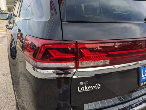 New 2026 Volkswagen Atlas SE image 13