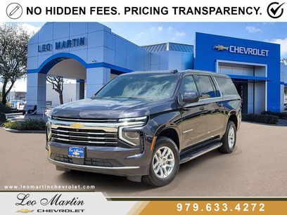 Used 2025 Chevrolet Suburban LT