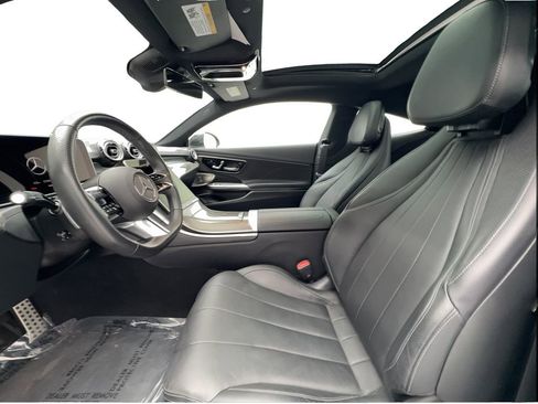 Used 2025 Mercedes-Benz CLE 300 4MATIC Coupe image 21
