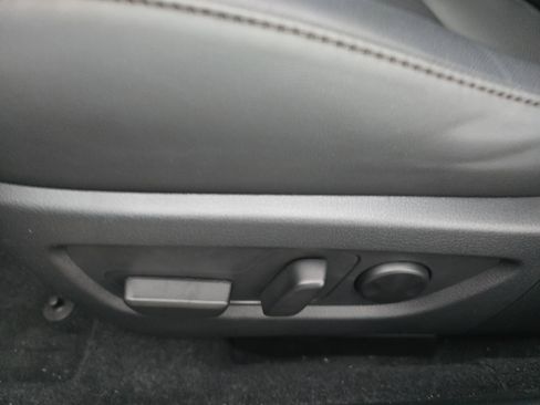 Used 2025 MAZDA CX-30 2.5 Turbo w/ Premium Plus Pkg image 7