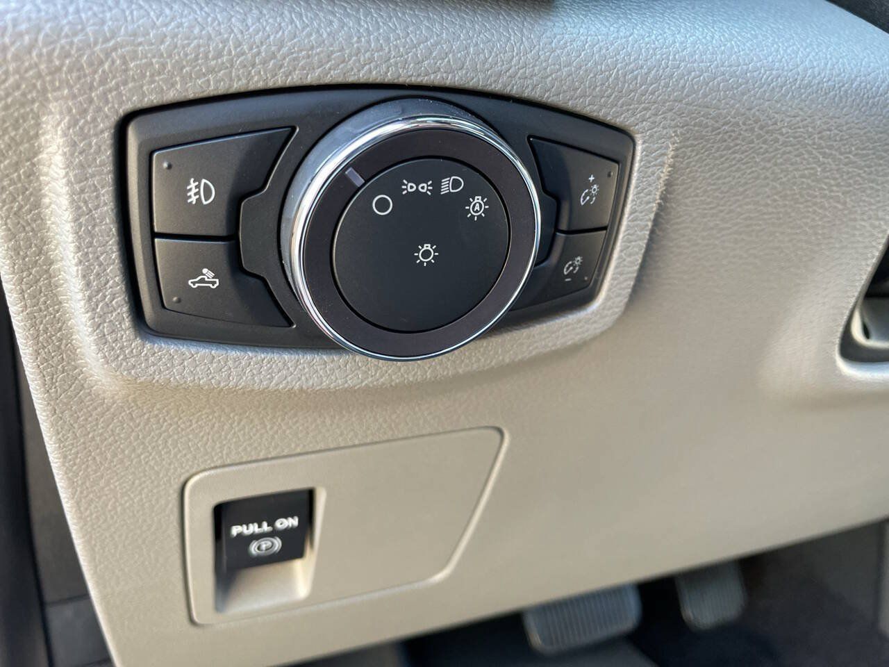 Used 2019 Ford F150 XL w/ Equipment Group 101A Mid RWD image 56