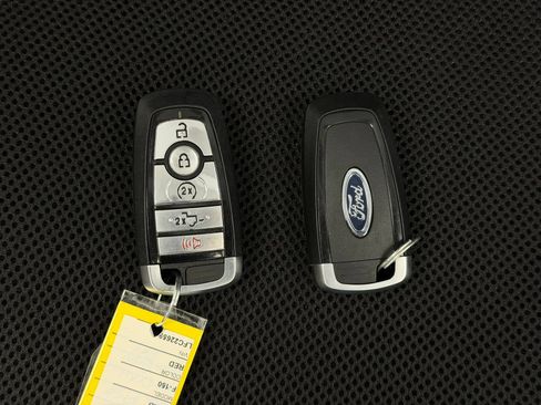 Used 2020 Ford F150 Lariat w/ Equipment Group 502A Luxury AWD/4WD image 11
