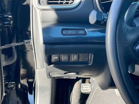 Used 2021 Nissan Maxima SR w/ Sport Mat Group FWD image 10